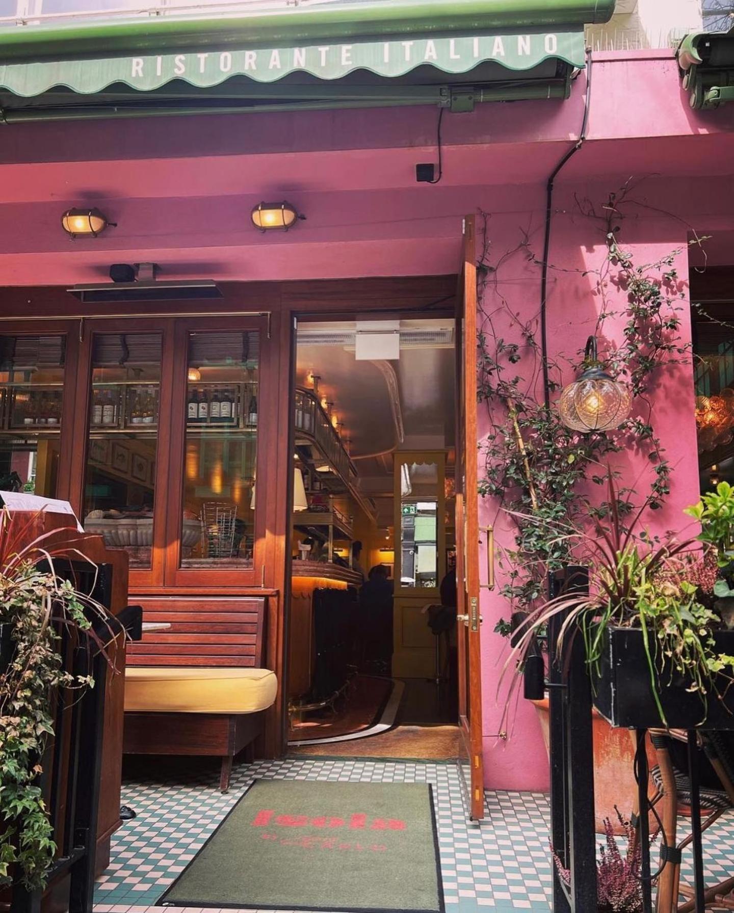 1-bedroom Flat In London's Shopping District 6gc * Лондон
