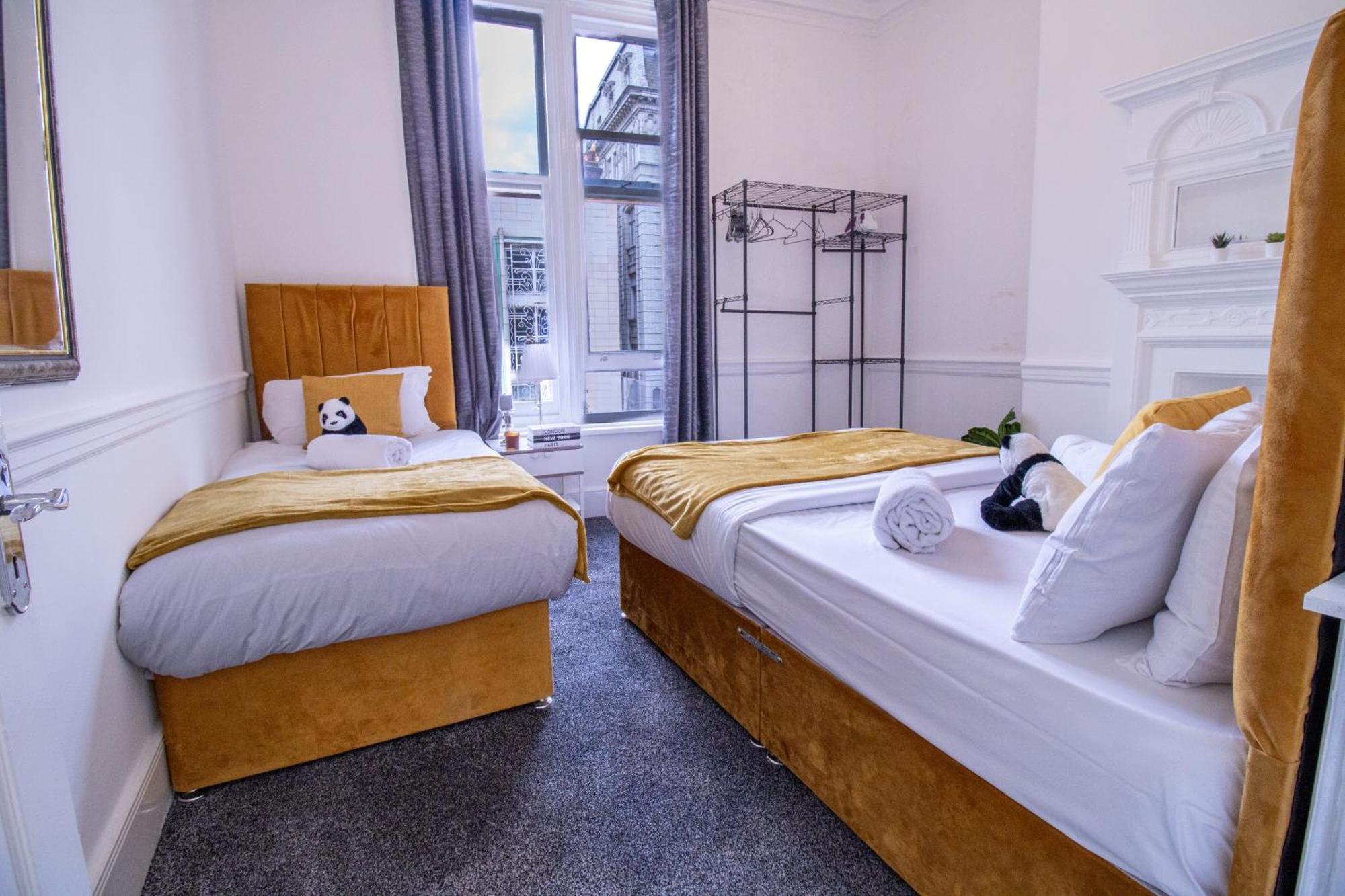 1-bedroom Flat In London's Shopping District 6gc Лондон